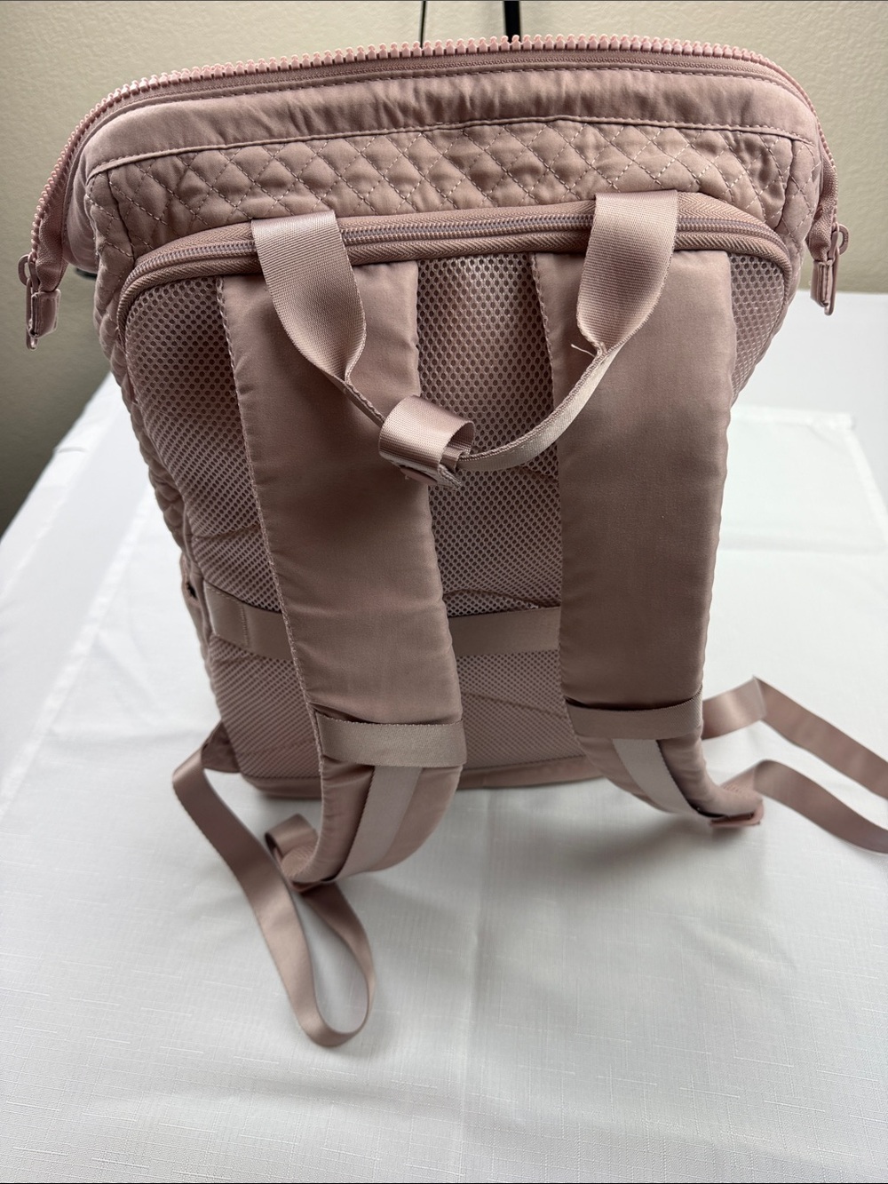 Bagsmart Quilted Blush Pink Backpack - Picture 3 of 10